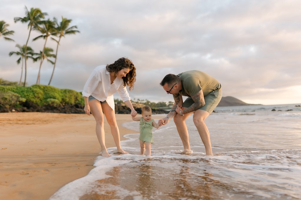 Taena in Maui: Proposal / Engagement Photography