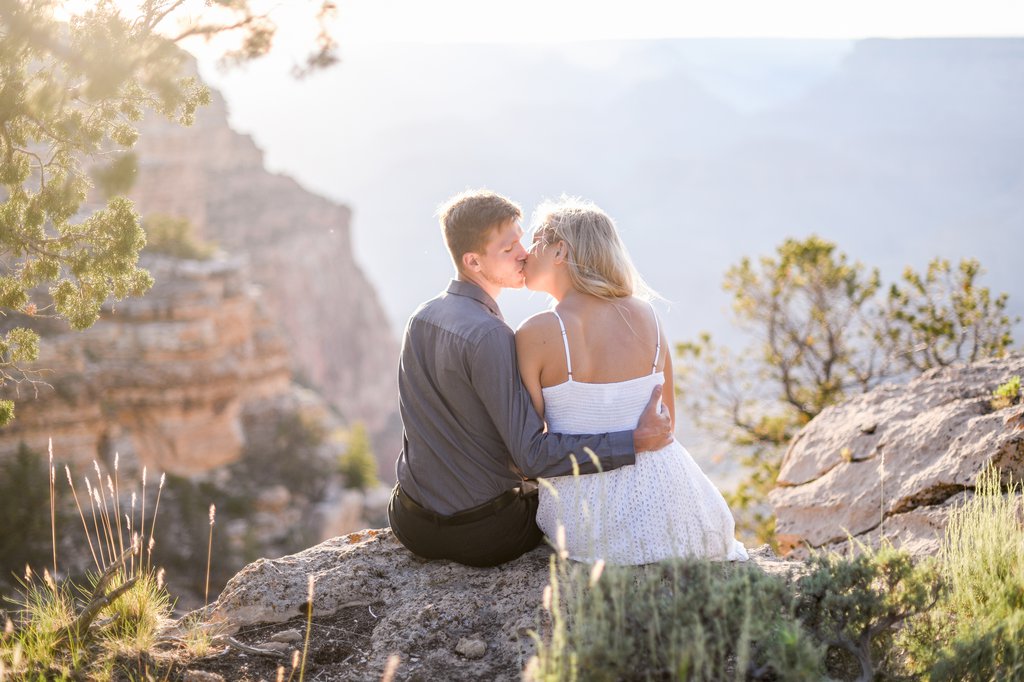 Grand Canyon: Proposal / Engagement Photography