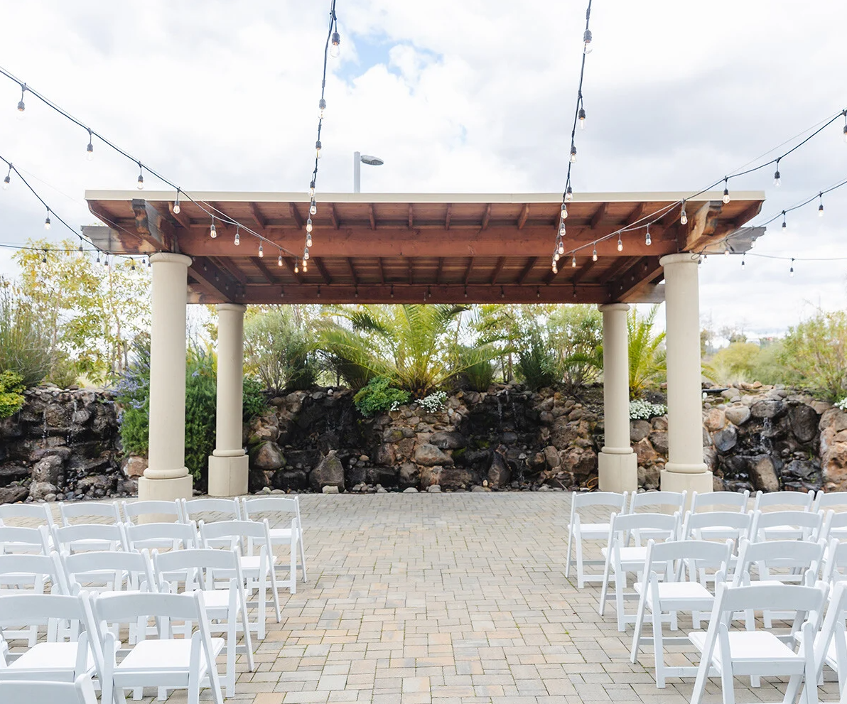 Courtyard Premier Wedding Package - Roseville, California