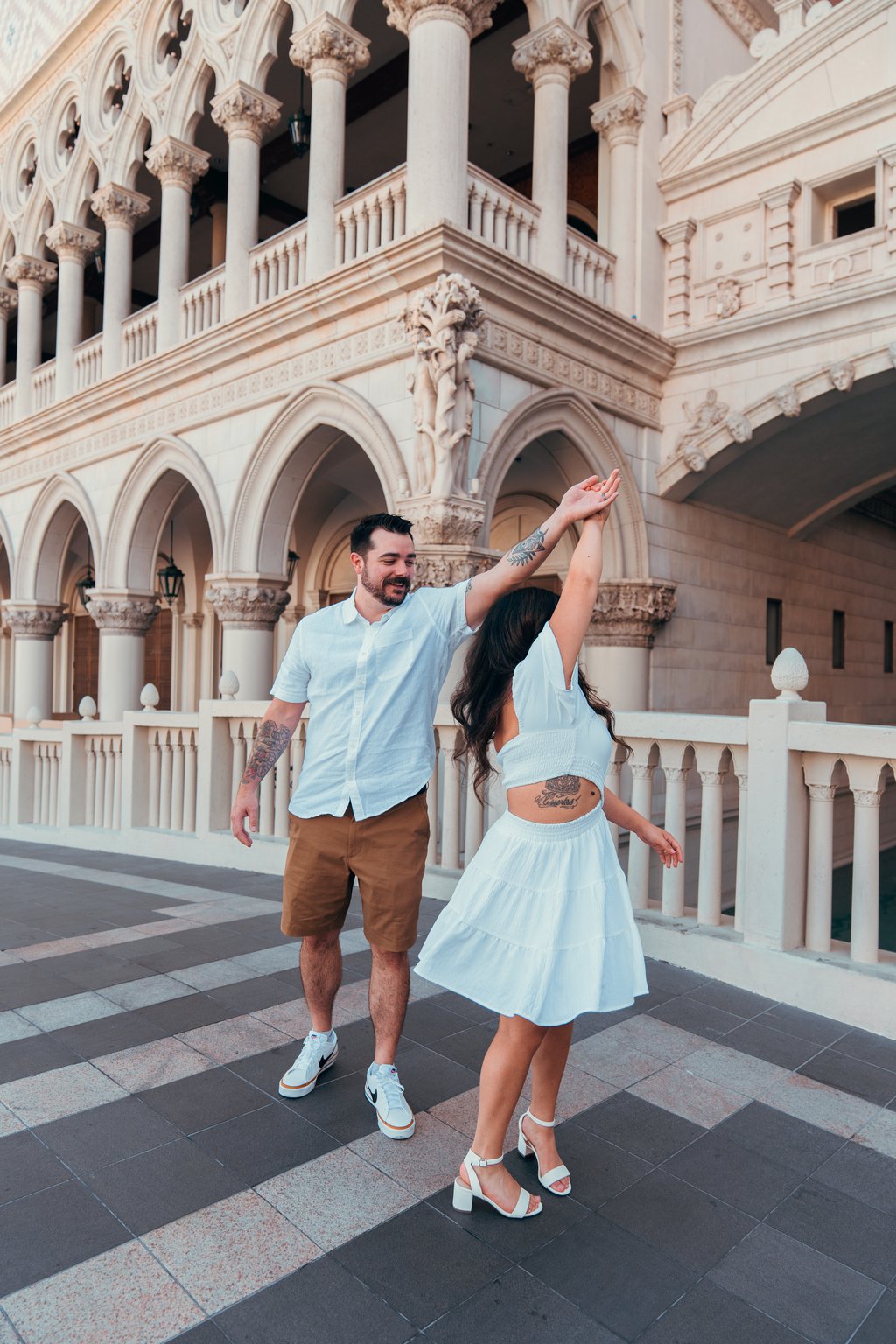 Viktoria in Las Vegas: Proposal / Engagement Photography