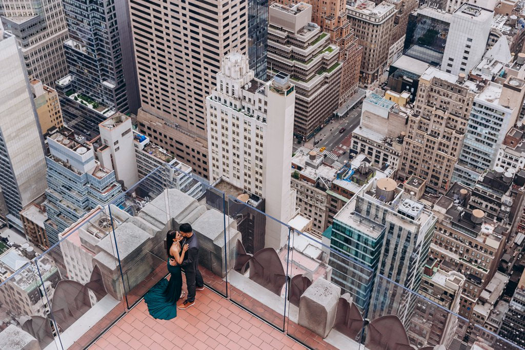 Viktoriia in New York City: Proposal / Engagement Photography