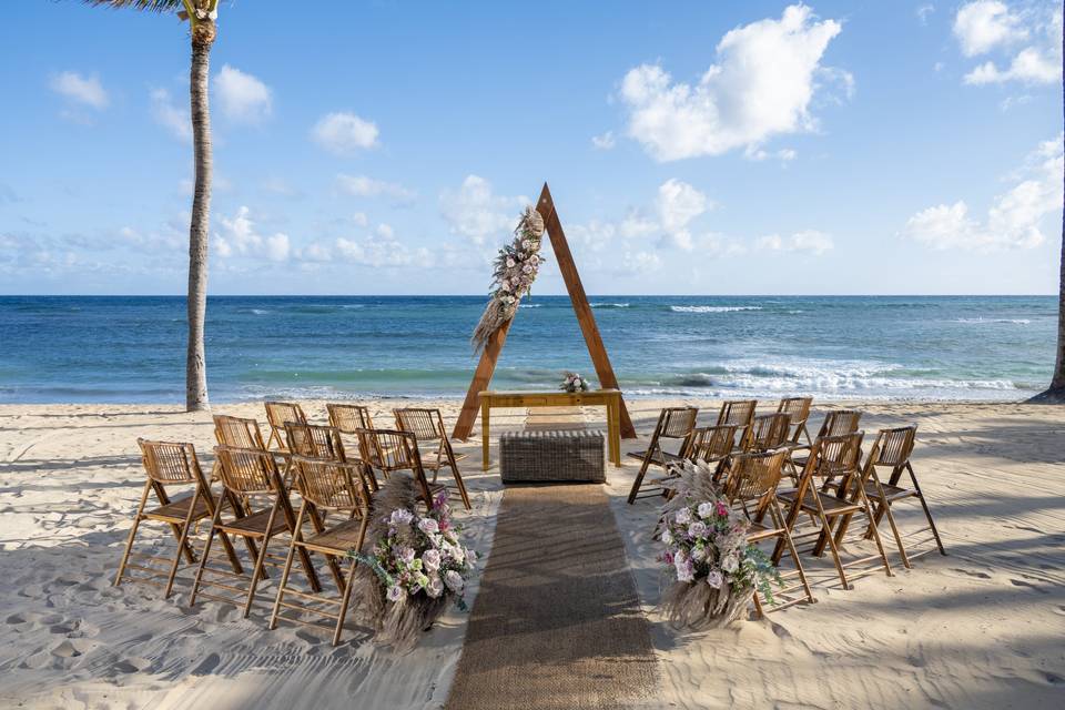 Wyndham Alltra Punta Cana Destination Wedding Package